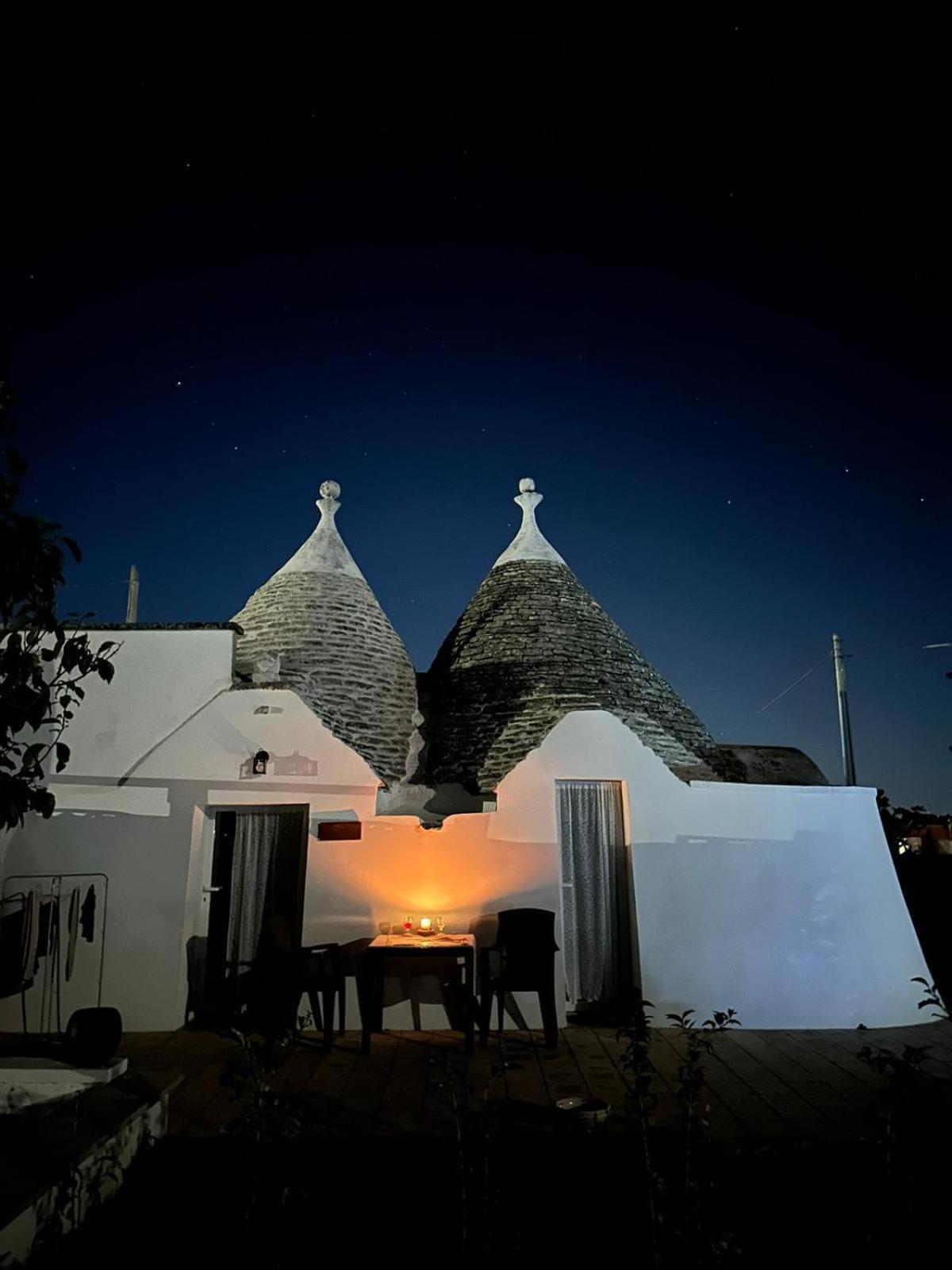 Trullo Trilli Puglia Villa มาร์ตินาฟรังกา ภายนอก รูปภาพ