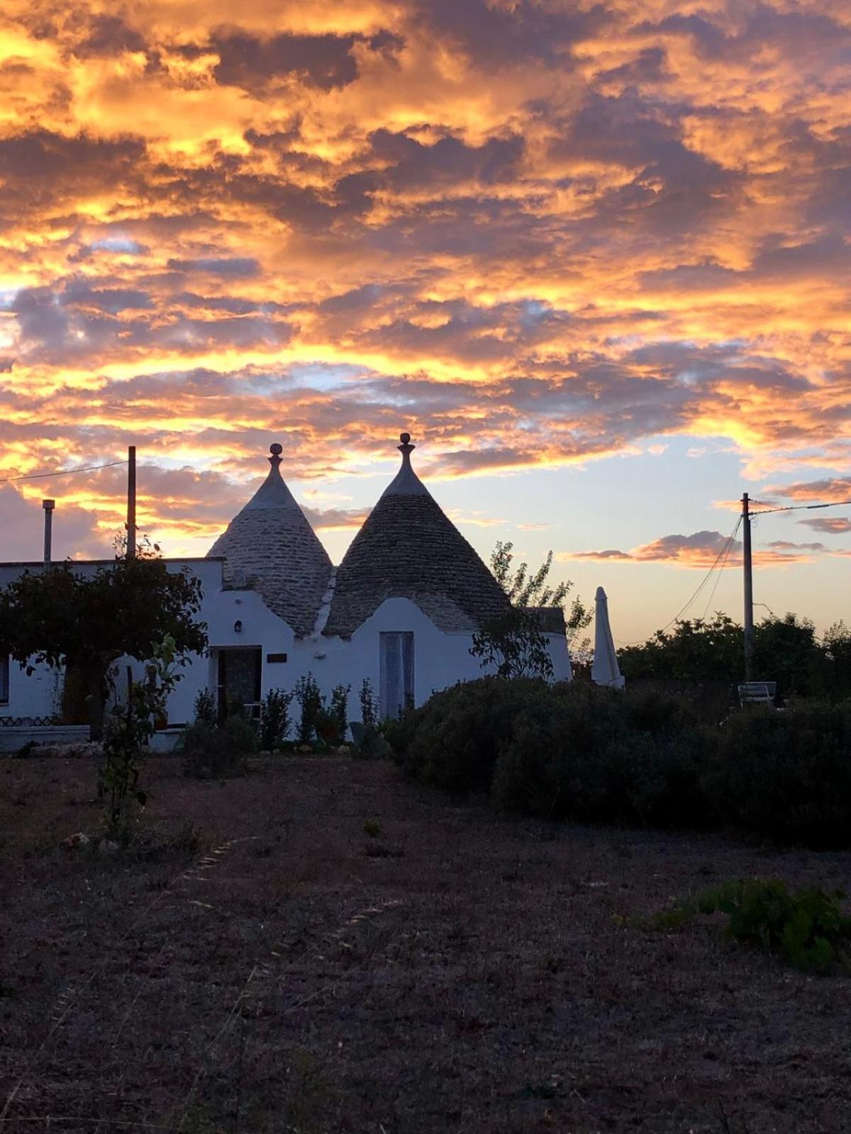 Trullo Trilli Puglia Villa มาร์ตินาฟรังกา ภายนอก รูปภาพ