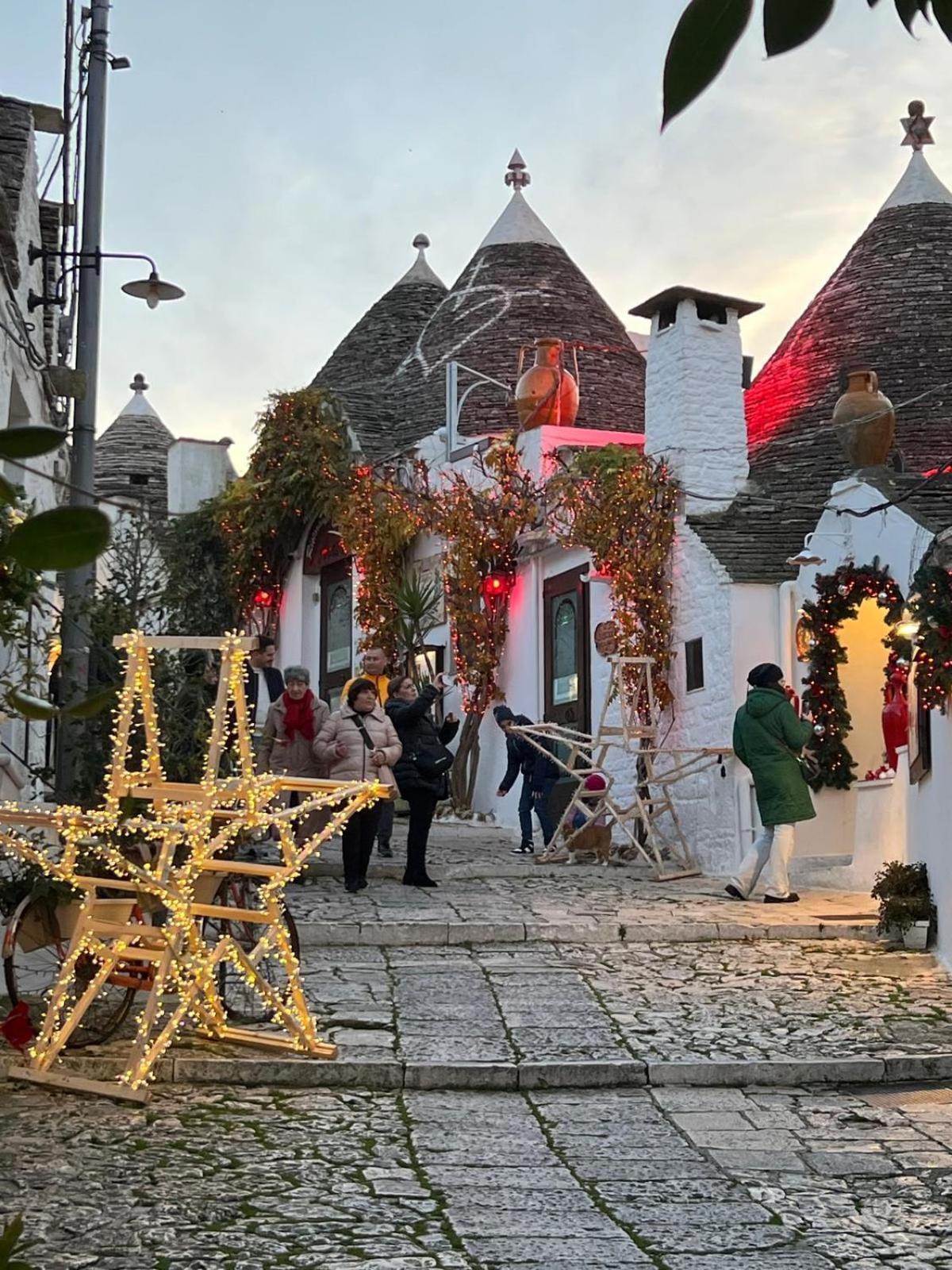 Trullo Trilli Puglia Villa มาร์ตินาฟรังกา ภายนอก รูปภาพ